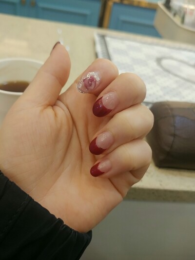 뚱네일 이미지