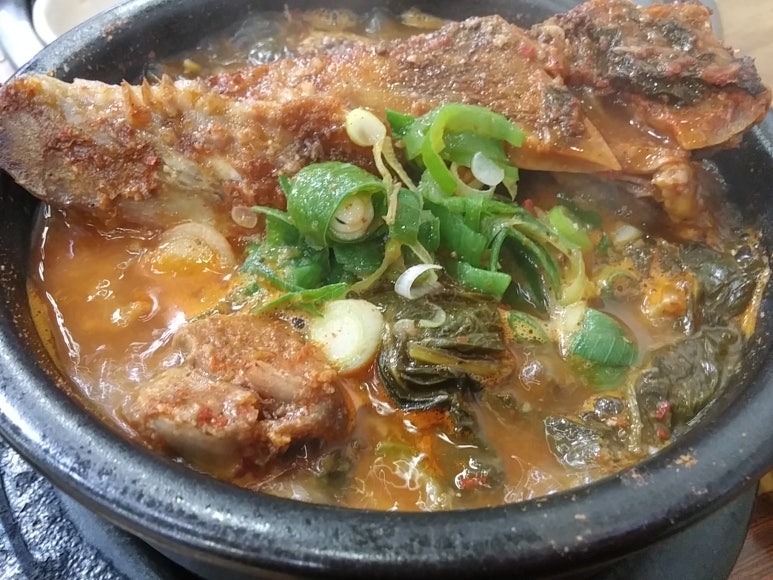 뼈다귀해장국 이미지