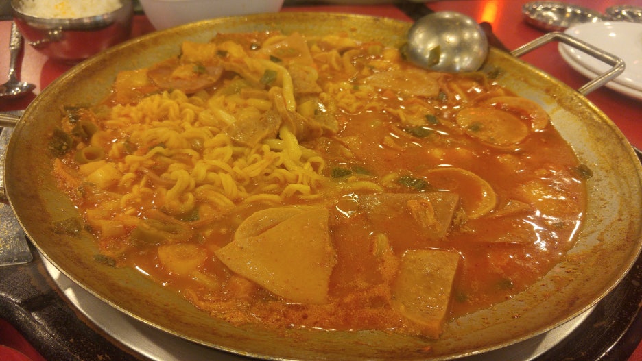 놀부보쌈앤부대찌개 이미지
