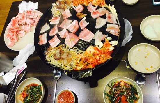 홍삼겹 이미지