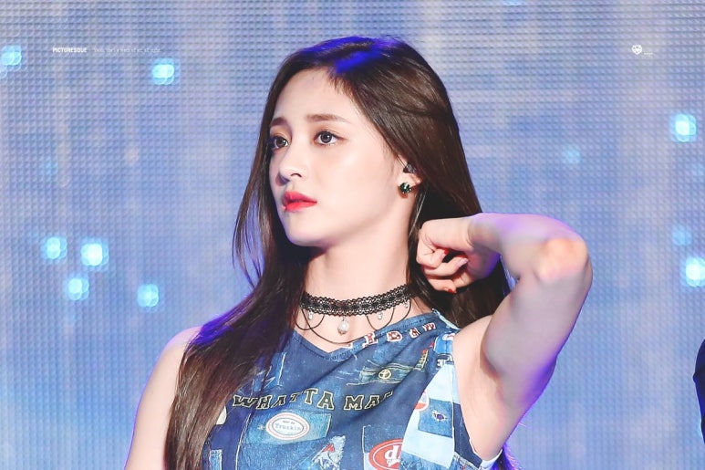 (주)아이오아이 이미지