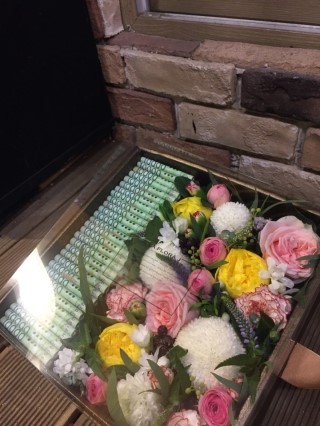 라플로라제이 이미지