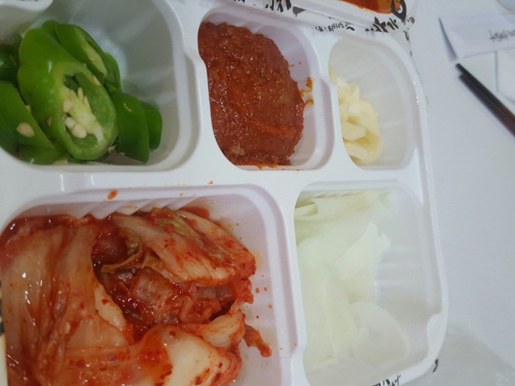 오빠가구운돼지 이미지