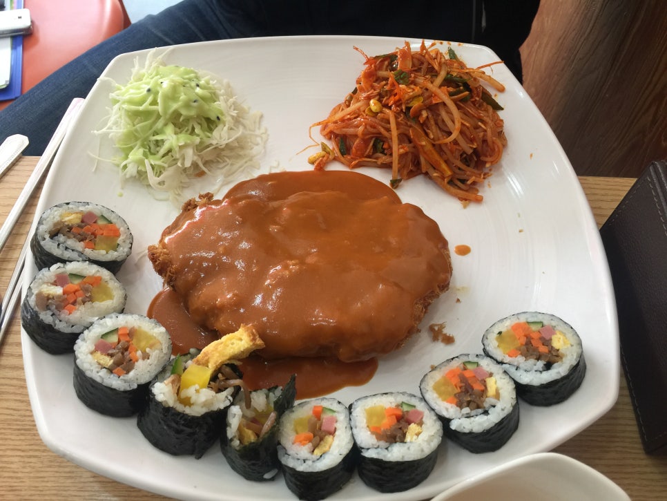 쿠욱김밥 이미지