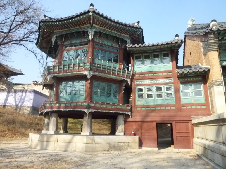 팔우정 이미지