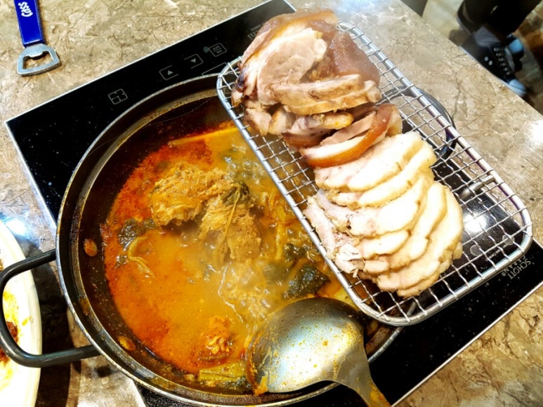 고가네족발 이미지