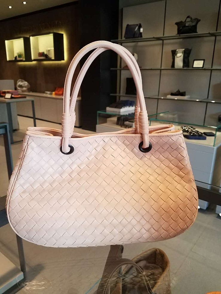 Bottega(보테가) 이미지