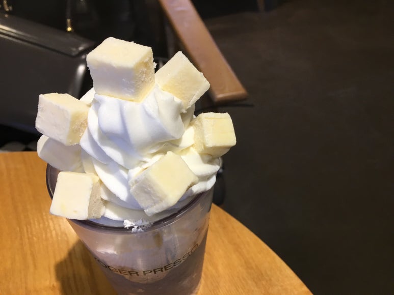 함께 신나는 카페 이미지