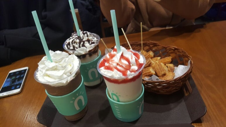 스트릿츄러스 월성점 이미지