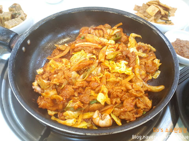 큰바우식당 이미지