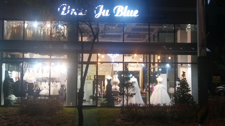 쥬블루드레스 이미지