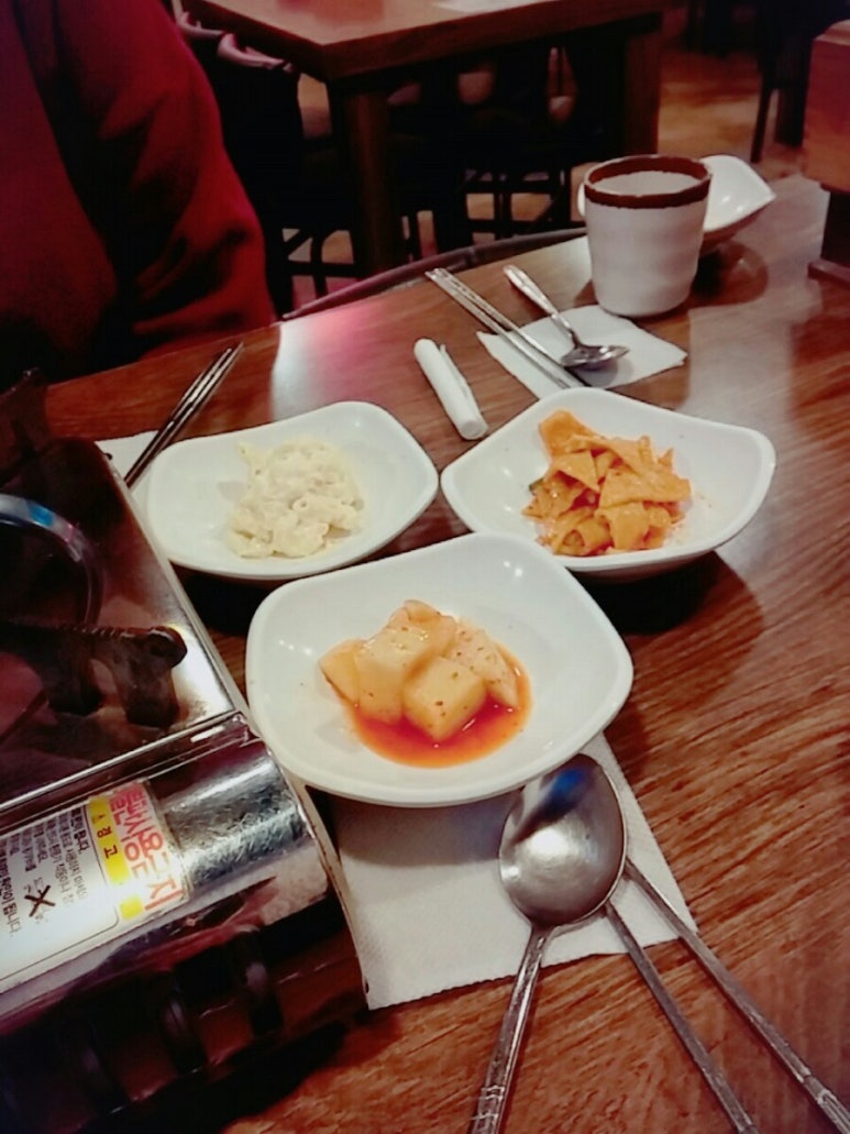 병천순대 왕족발 이미지