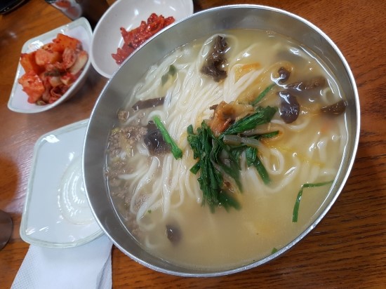 명동칼국수 이미지