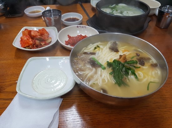 명동칼국수 이미지