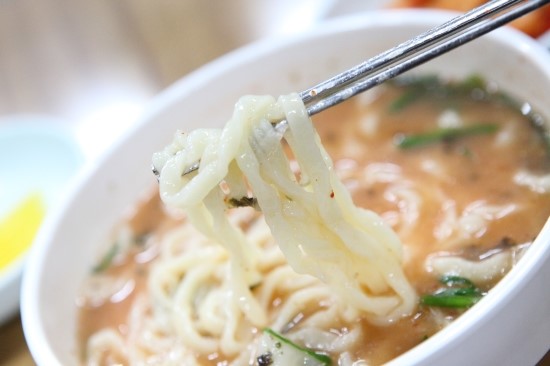 해조밀면 이미지