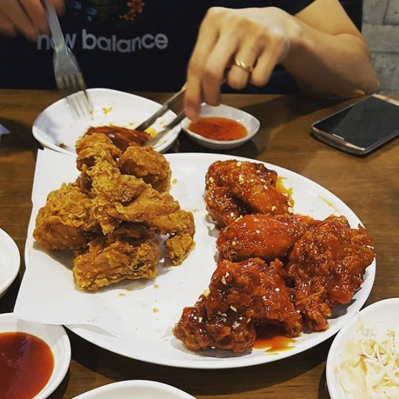 비비큐치킨 안양호계점 이미지