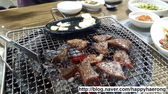 강가에푸줏간 이미지