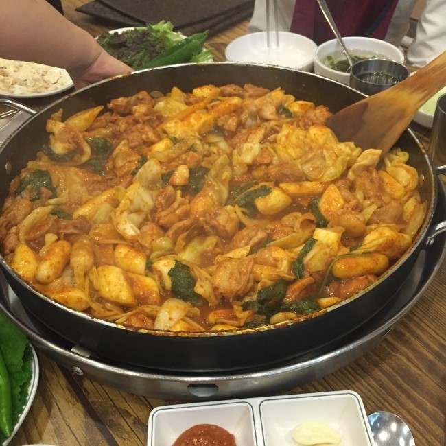 닭이봉닭갈비 이미지