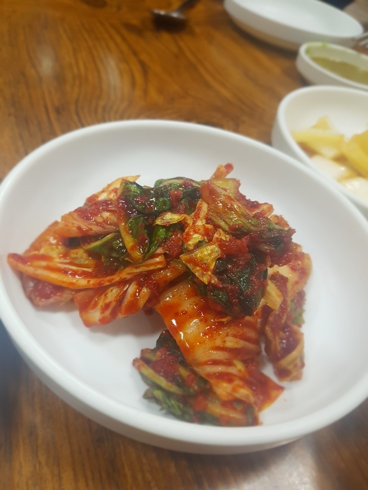 석원족발 이미지