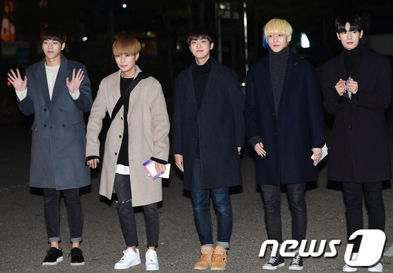 크리스패션 이미지