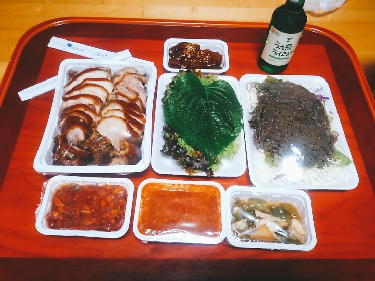 유가네족발 이미지