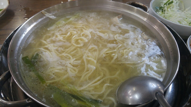 공릉동닭한마리 이미지