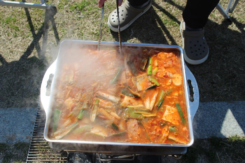 돼지네부대찌개 이미지