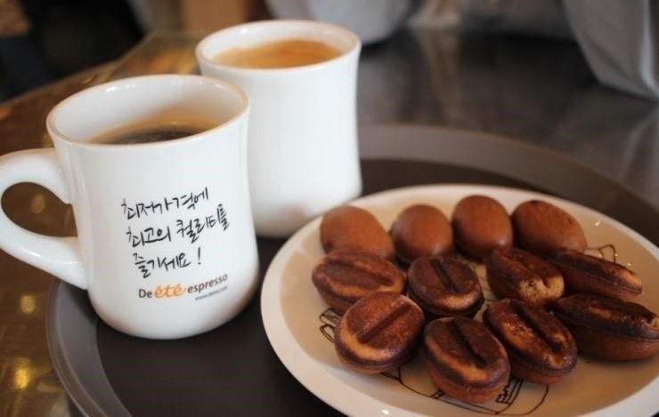 커피콩 이미지