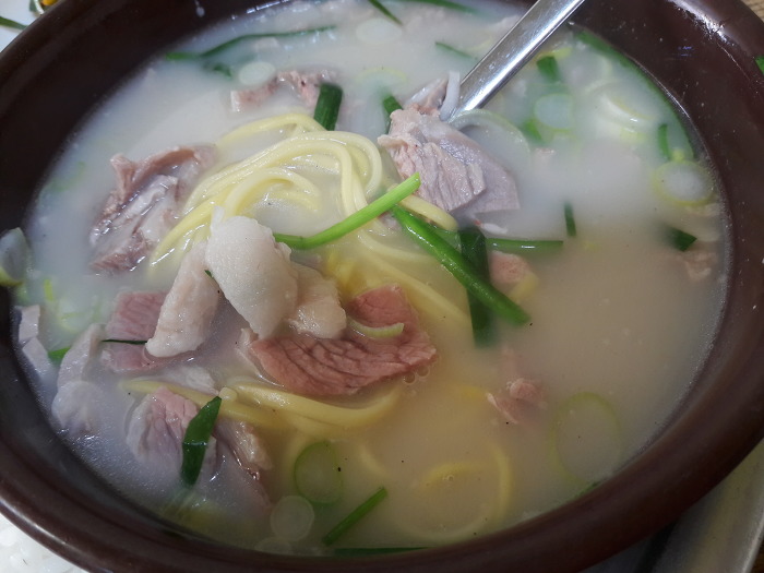 수제순대돼지국밥 이미지