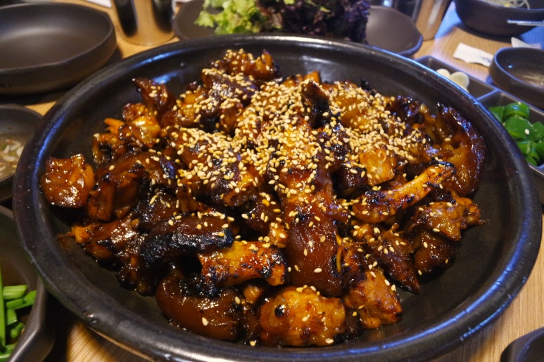 대학로족발 이미지