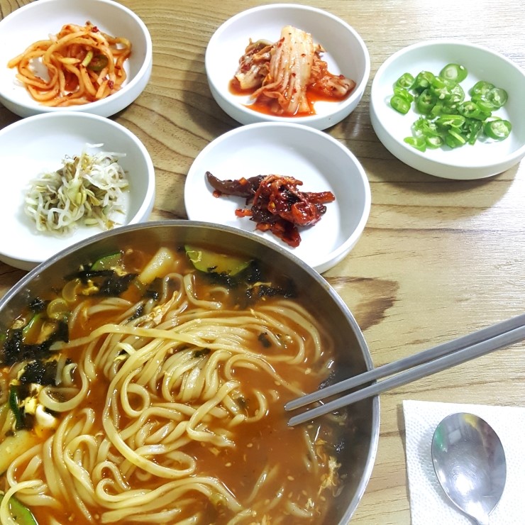 장모님장칼국수 이미지