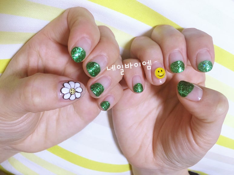 네일바이엠 이미지