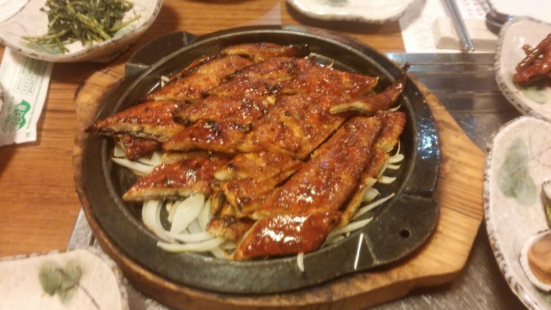 우강민물장어 이미지