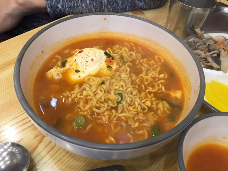 홍대분식 이미지