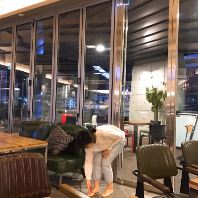 바이핸즈 이미지