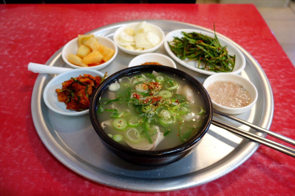 옛날돼지국밥 이미지