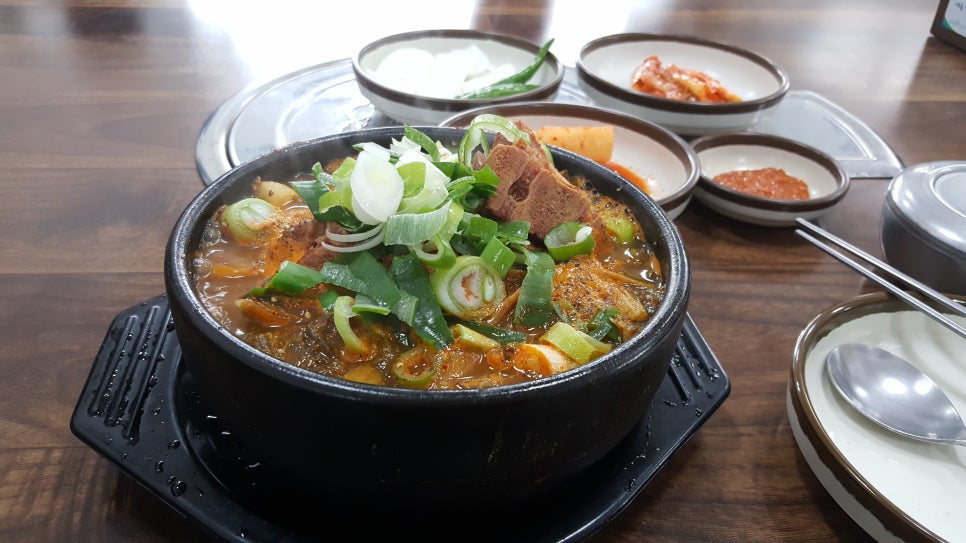 뼈다귀해장국 이미지