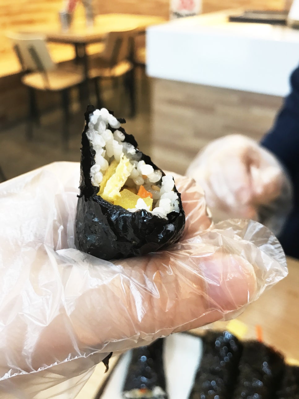 윤김밥 이미지
