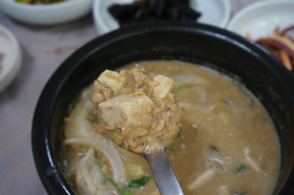옛날시골보리밥집 이미지