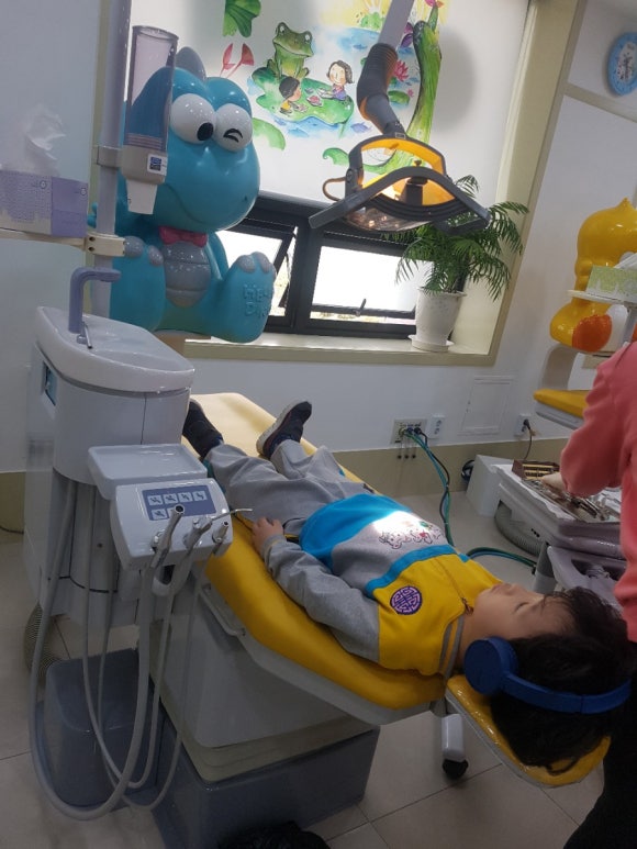 연세밝은아이치과 이미지