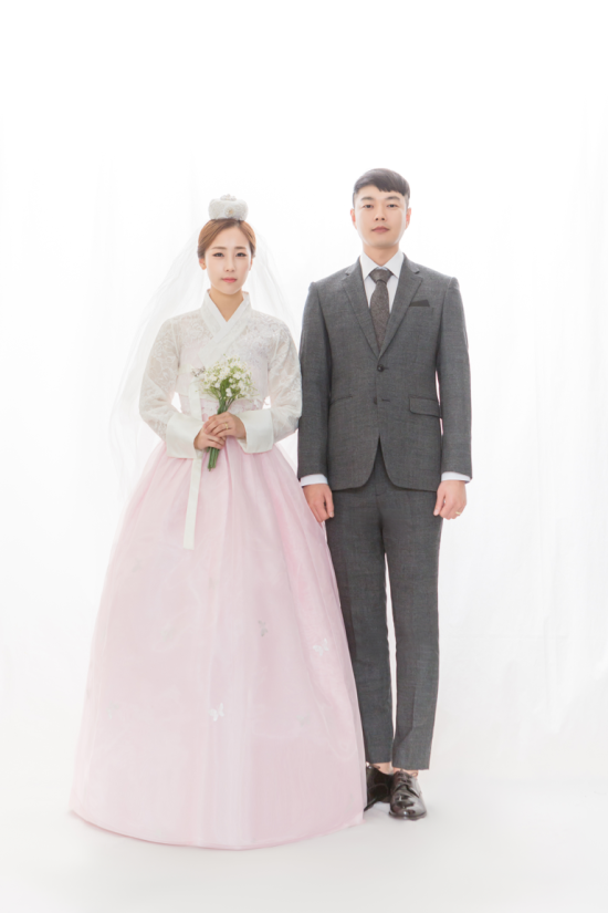 빈알페오한복 이미지