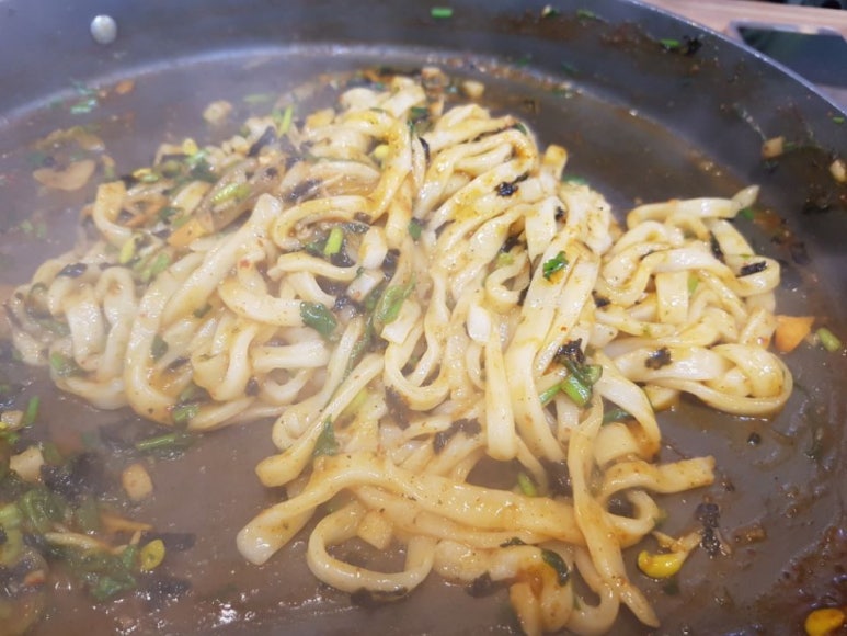 여러분칼국수 이미지
