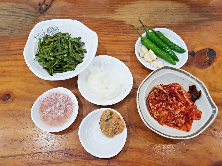 한뚝배기 돼지국밥 이미지