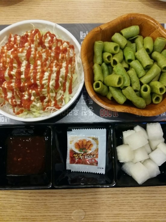 신통치킨 이미지