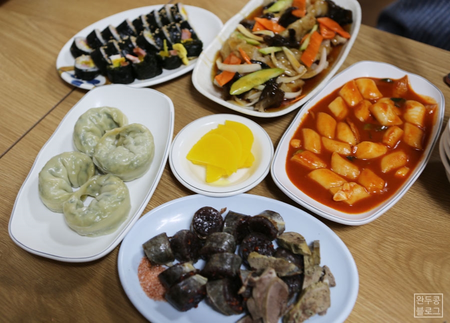 오떡순떡볶이 이미지