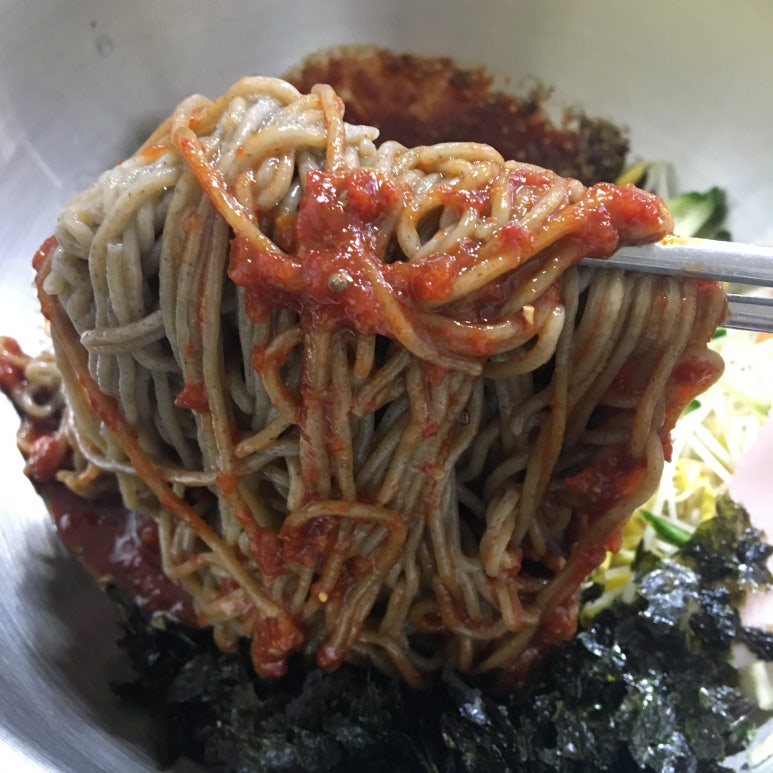 메밀꽃막국수 이미지