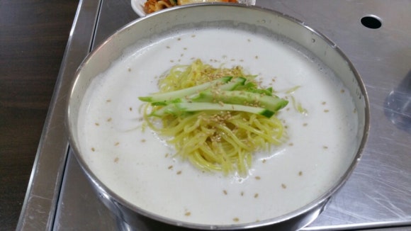추억의오막집 이미지