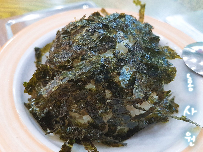 토마토김밥 이미지