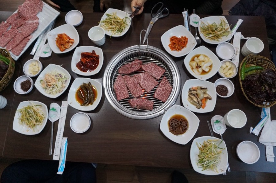 한우명가백운정 이미지