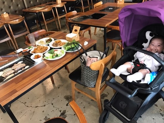 마녀치킨 이미지